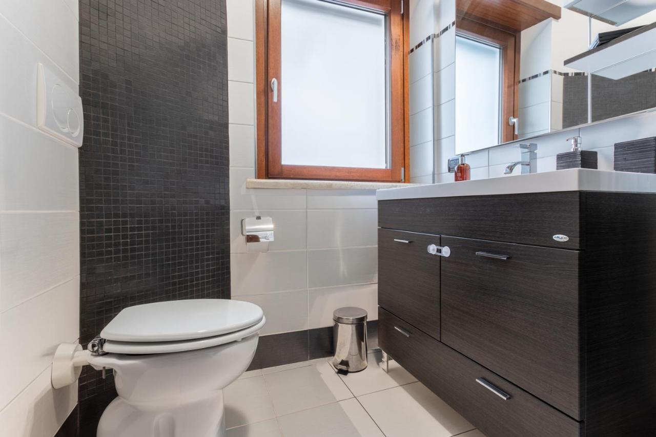 Naima Apartment San Pietro Rome Bagian luar foto